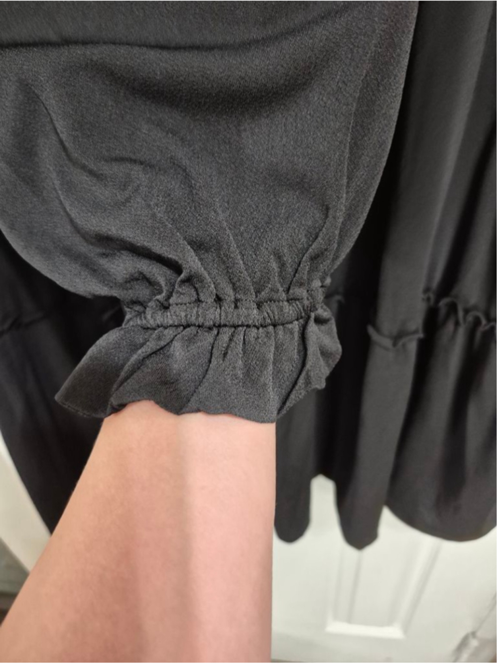 Women's LuLaRoe Annabelle Black Long Sleeve Tiered Dress 2X - Picture 5 of 8